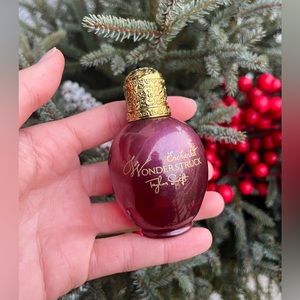 Taylor Swift Wonderstruck Enchanted Perfume
(discontinued)